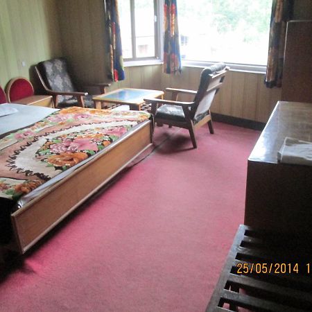 Buin Pandey Lodge מראה חיצוני תמונה