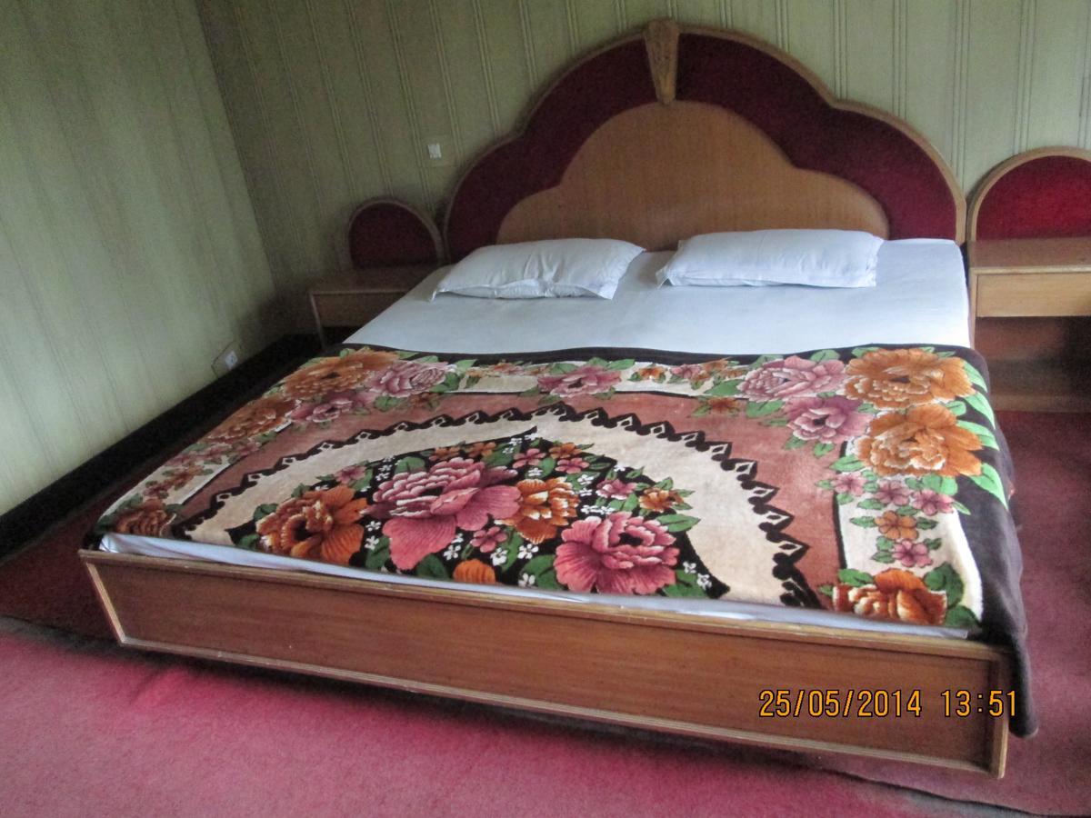 Buin Pandey Lodge חדר תמונה